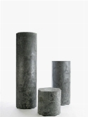 Foto van Indoor pottery column slate silvershine black via burobloemen
